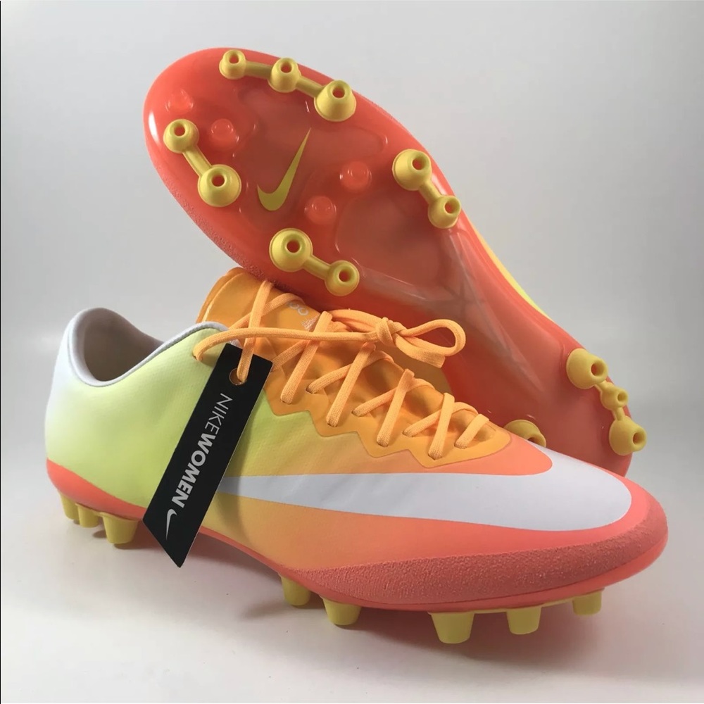 Nike Mercurial Vapor X AG Womens 8 Soccer Cleat